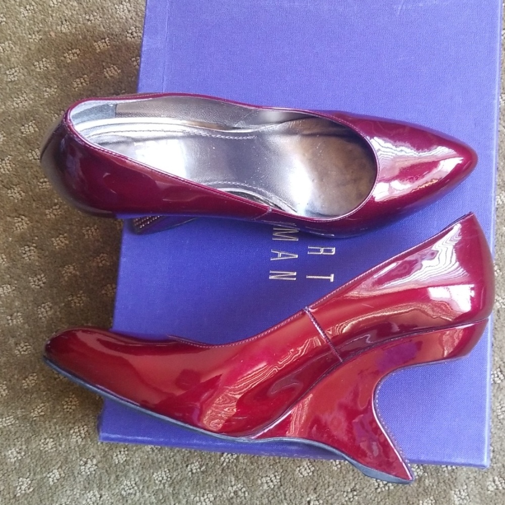 Shoes - Picture 4 of 5